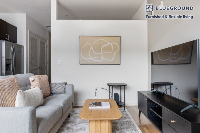 Foto del edificio - 333 Great River Rd