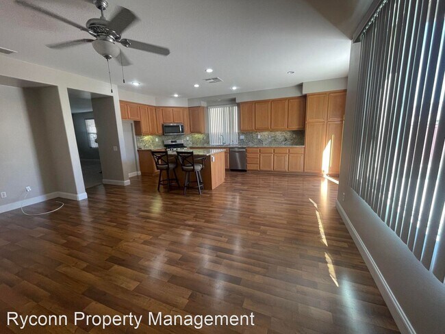 Building Photo - 4 br, 2 bath House - 159 Holsteiner Cr