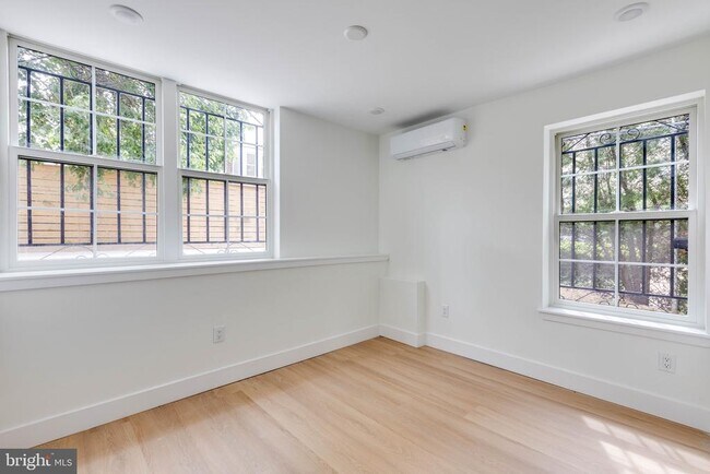 Foto del edificio - 3517 N 16th St