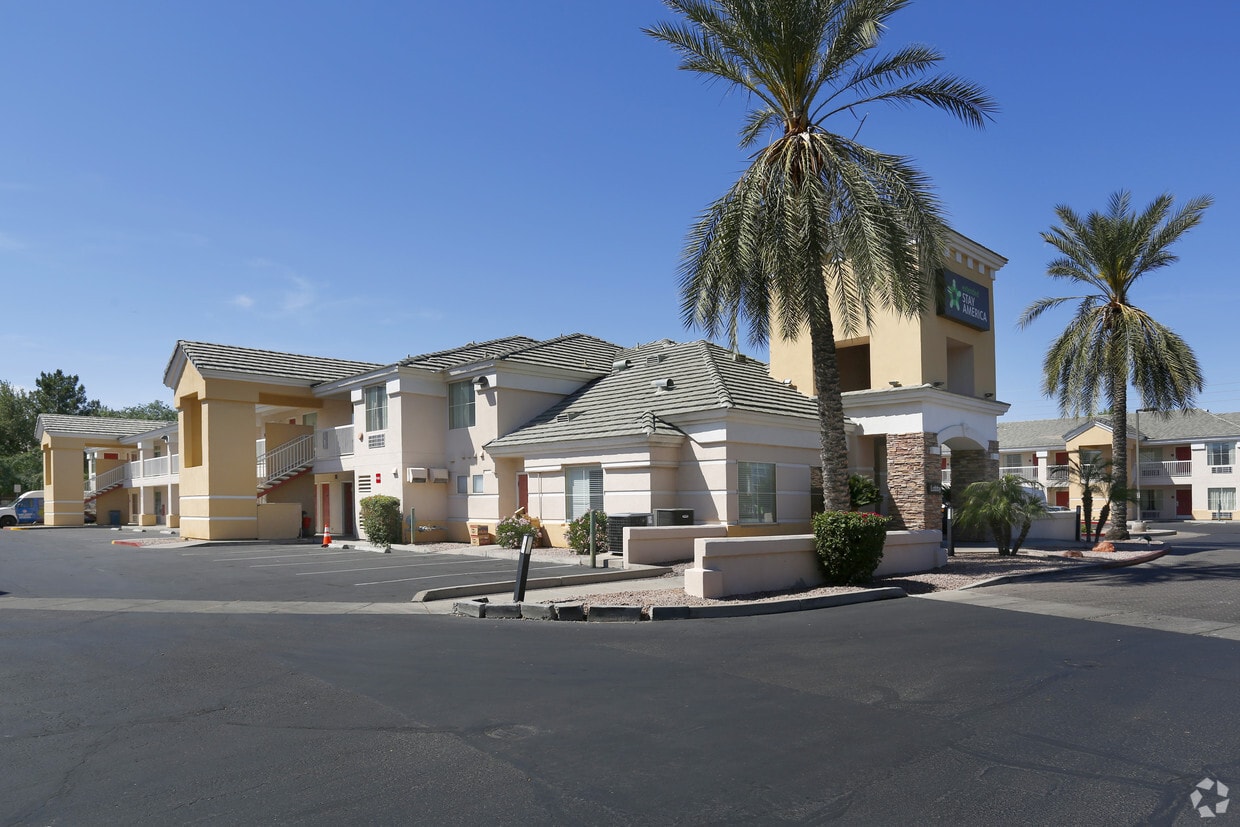 Furnished Studio Phoenix Apartments Phoenix, AZ