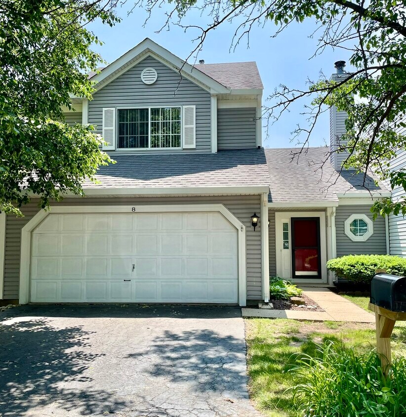 Foto principal - 8 Crabapple Ct