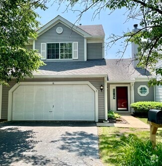 Building Photo - 8 Crabapple Ct