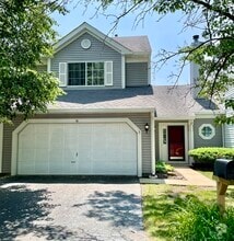 Building Photo - 8 Crabapple Ct