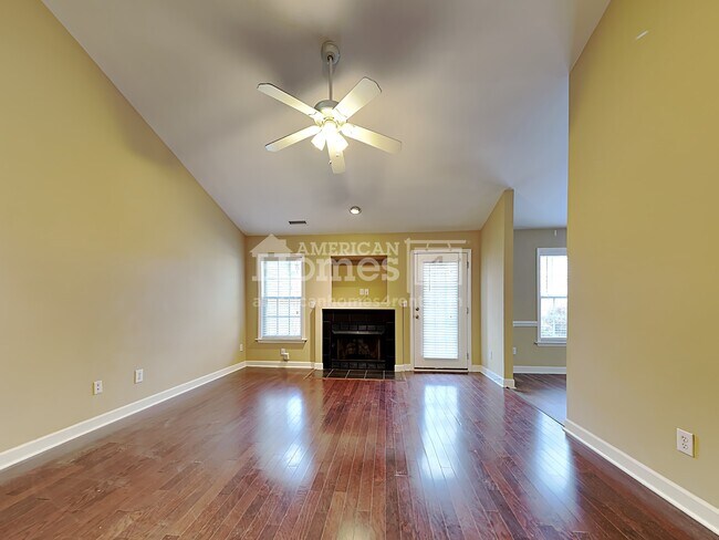 Building Photo - 4016 Clinard Avenue