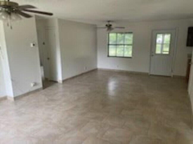Foto del edificio - Beautiful fully remodeled home!