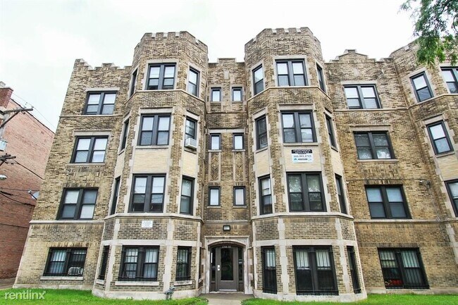 Foto del edificio - 1748 E 71st Pl