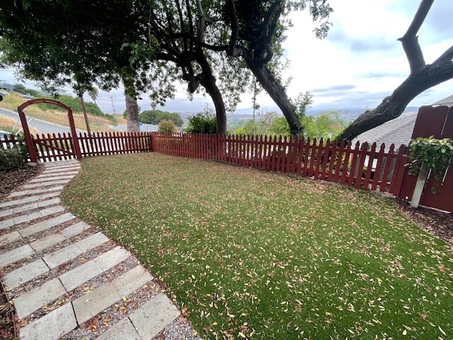 Foto del edificio - 8852 Carmir Dr