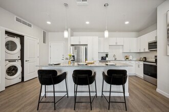 Building Photo - Ascend at Longbow Highpoint