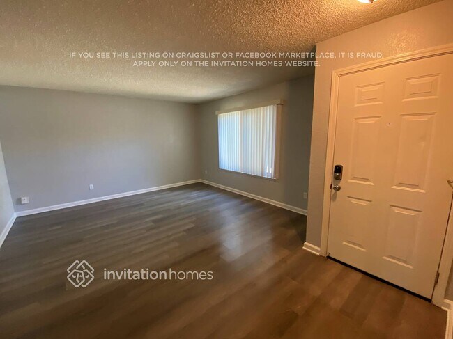 Building Photo - 2159 Greenfield Dr