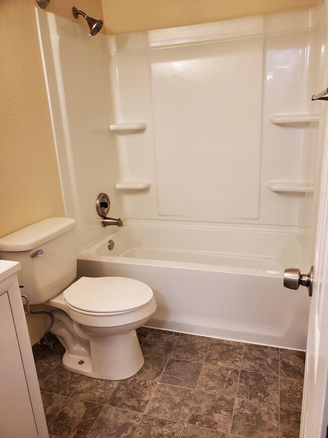 Bathroom - 105 Anoka Ave