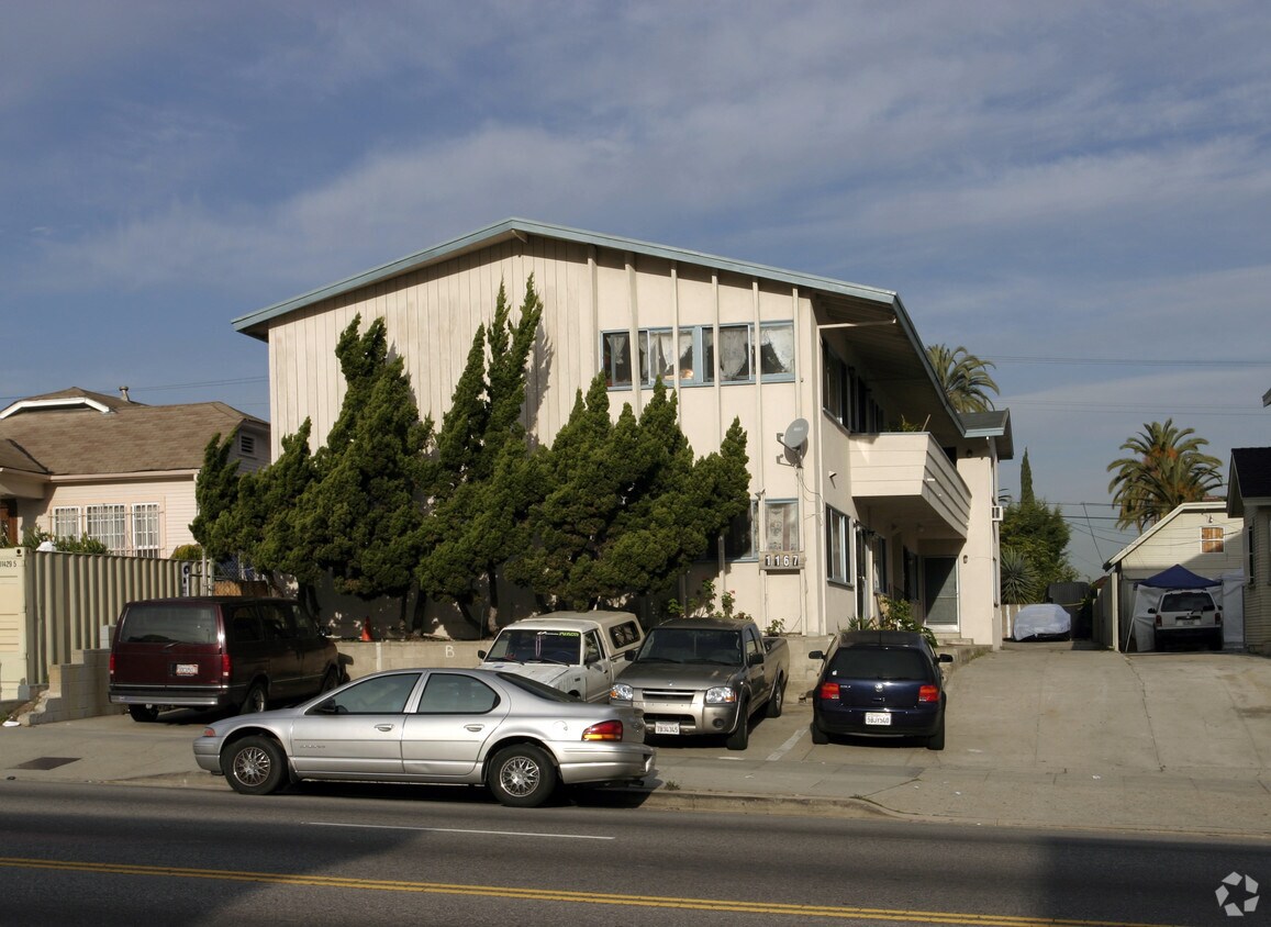 1167 S Crenshaw Blvd, Los Angeles, CA 90019 Apartments in Los Angeles, CA