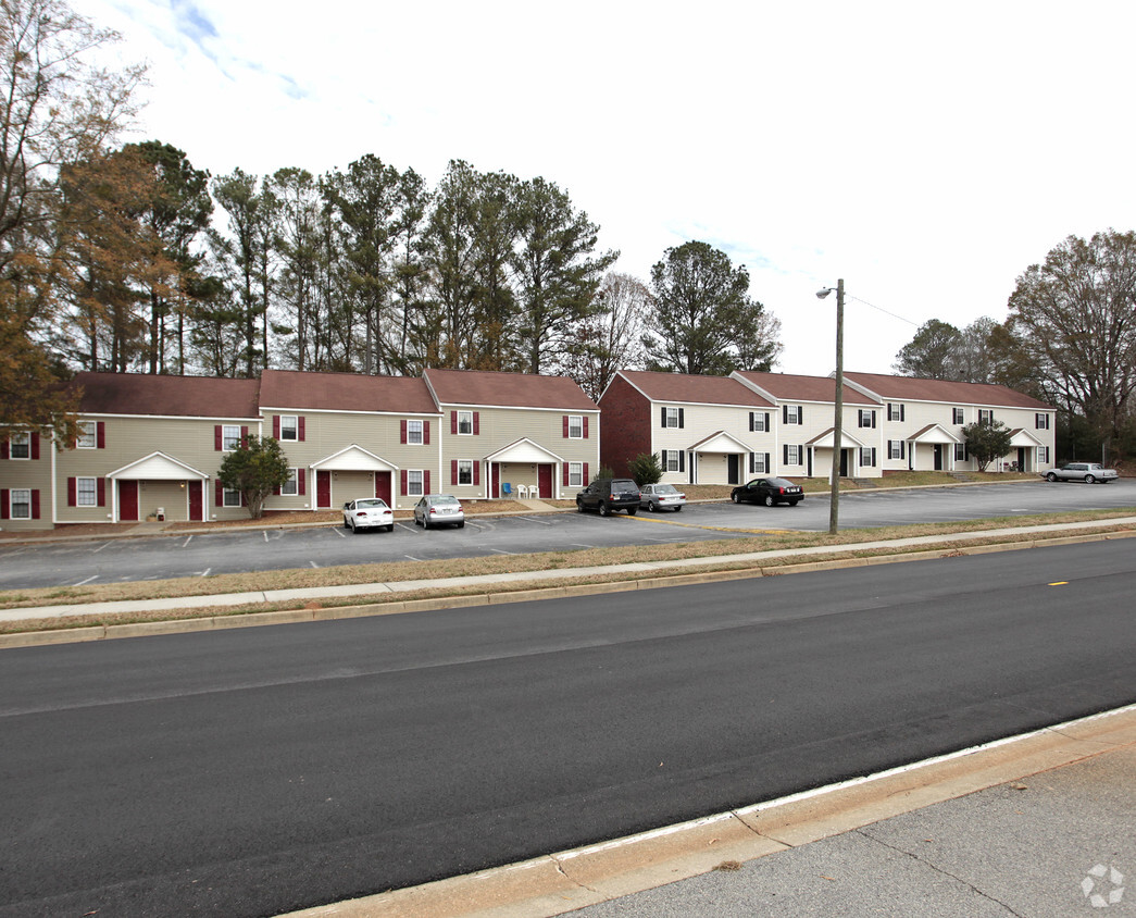 Primary Photo - South Ridge Apartments