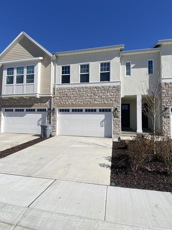 Building Photo - 557 N Hawks Rise Ln