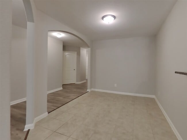 Foto del edificio - 24033 Wilde Dr