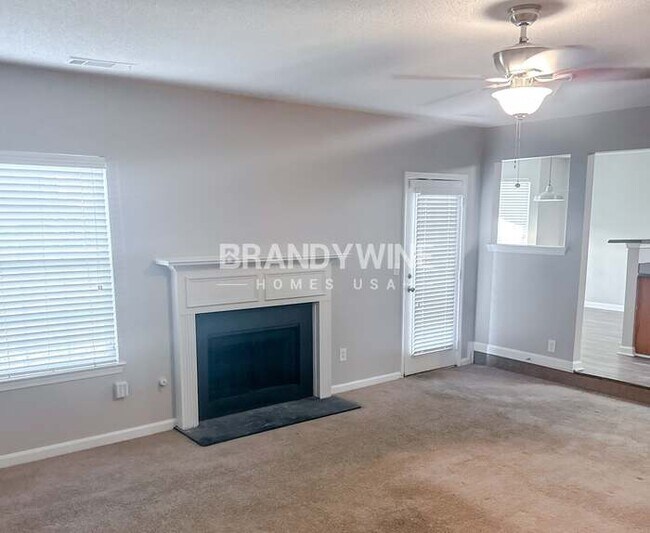 Building Photo - 6522 Dekeon Dr