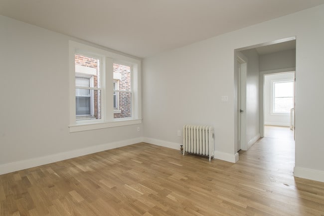 Photo - 31-35 South Street Apartments