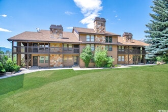 Building Photo - 3615 N Wolf Ldg Dr