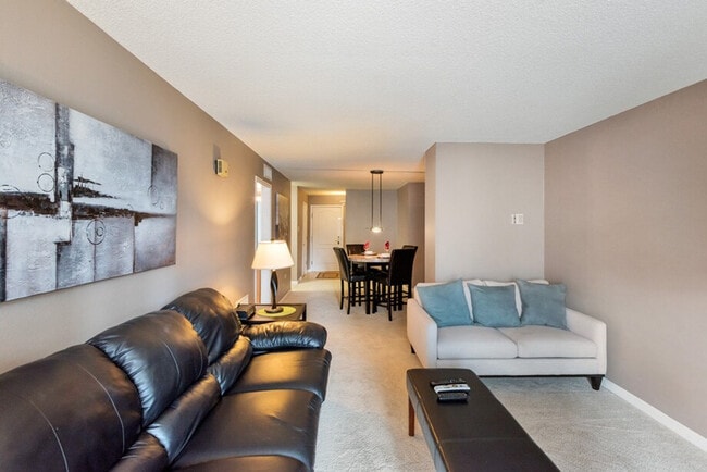 Building Photo - 1405 Curtis Street