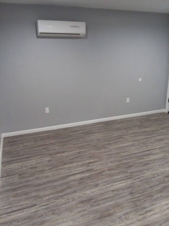 Foto del edificio - Small Efficient One Bedroom