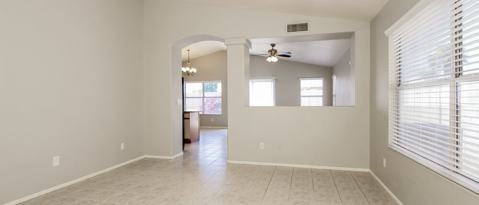 Foto del edificio - 15663 W Ripple Rd