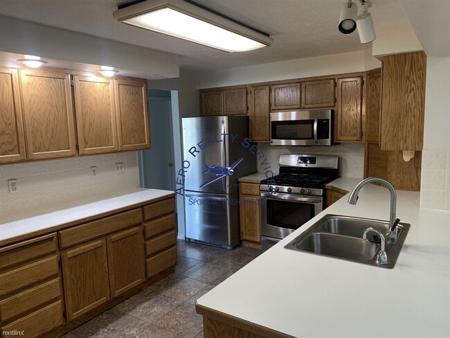 Building Photo - 3 br, 2 bath House - 317 W Hoerner Ave