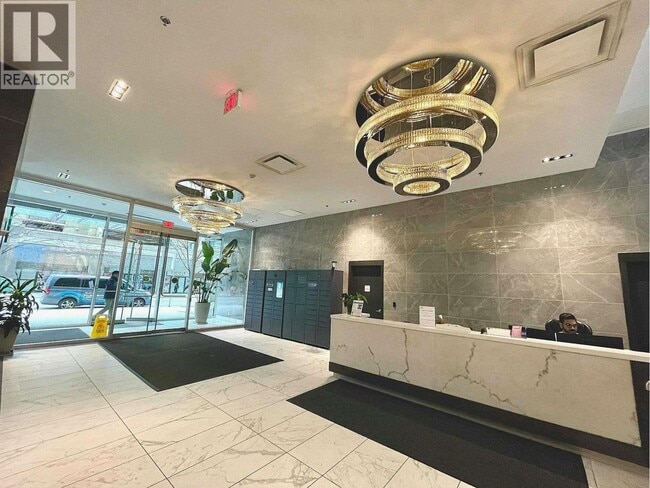 Building Photo - 1283 Howe St