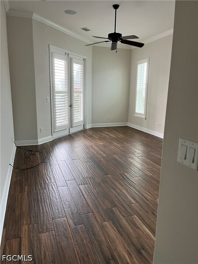 Foto del edificio - 1519 SW 40th Terrace