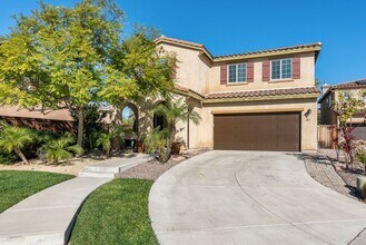 Building Photo - 1811 Semple St