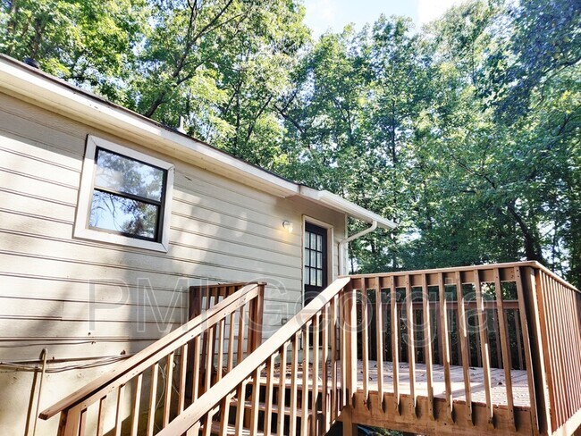 Building Photo - 1455 Bellemeade Ct SW