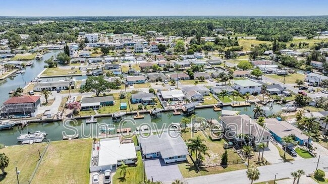 Foto del edificio - 13806 San Juan Ave