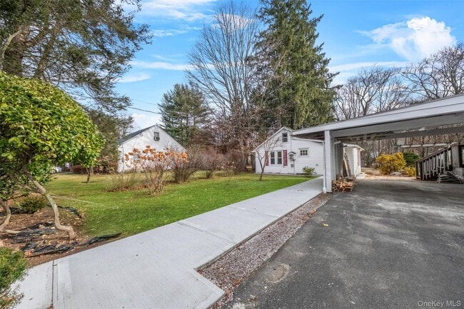 Building Photo - 3538 James St