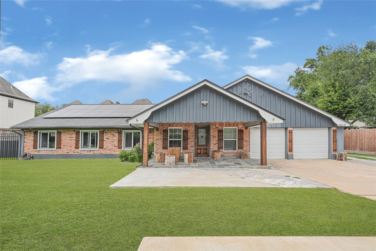 Foto principal - 1613 Wycliffe Dr