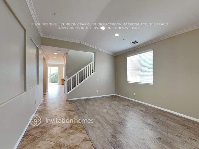 Foto del edificio - 7502 Sultana Ave