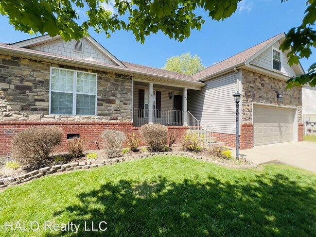 Building Photo - 3 br, 2 bath House - 140 Vintage Circle