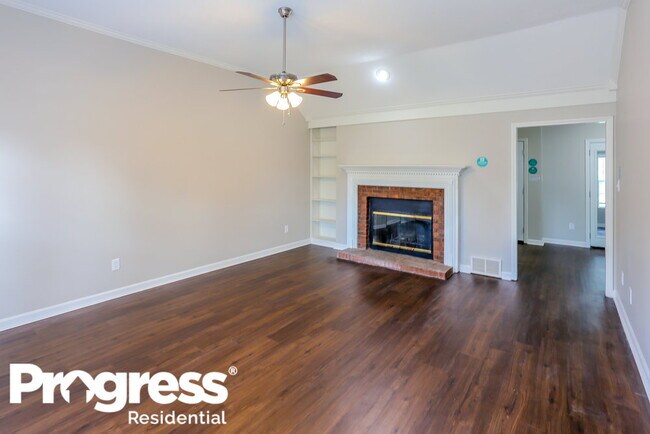 Foto del edificio - 5157 Plum Tree Dr
