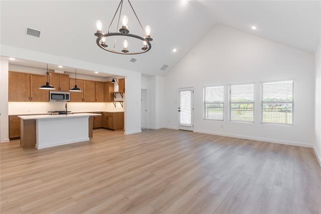 Building Photo - 2216 Cedar Blf Ln