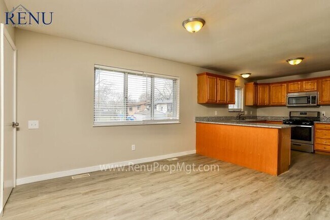 Foto del edificio - Spring into savings with 50% off your firs...