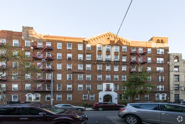 Building Photo - 4125 44th St