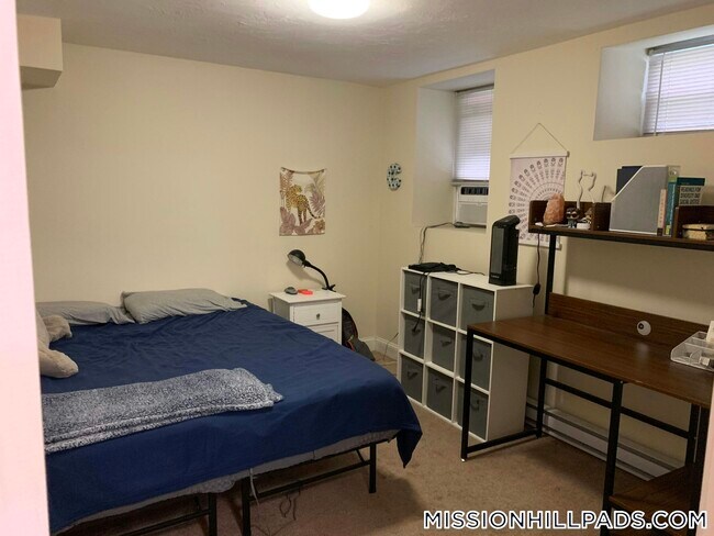 Building Photo - 891 Huntington Ave