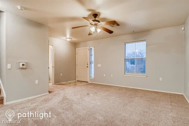 Foto del edificio - 3 br, 2.5 bath House - 14120 Briarcreek Lo...