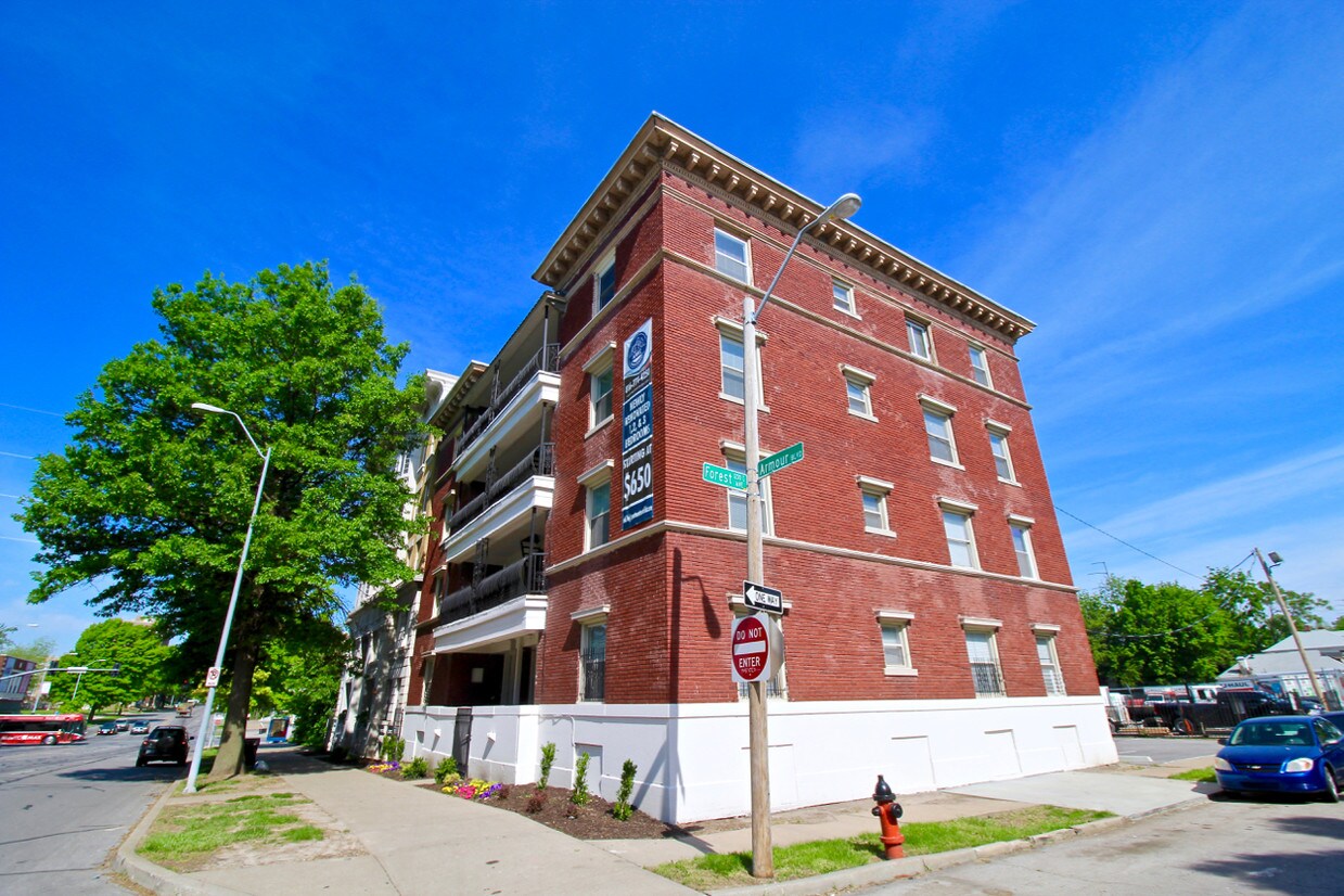 Foto principal - 1116 E Armour Blvd