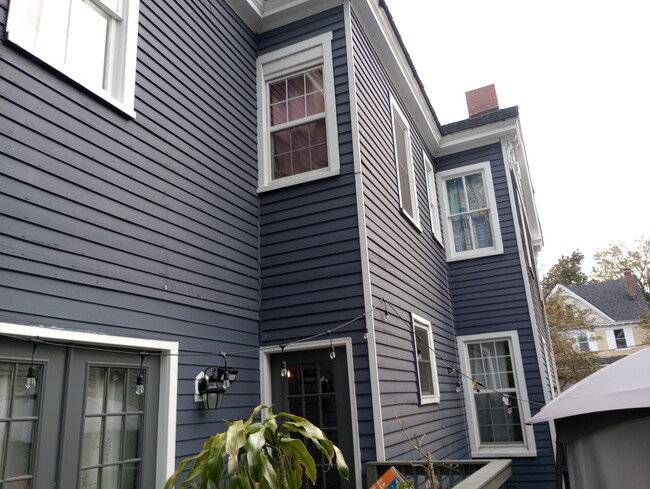 Building Photo - 1022 Crawford Pky