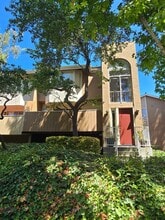 Building Photo - 2121 Vale Rd