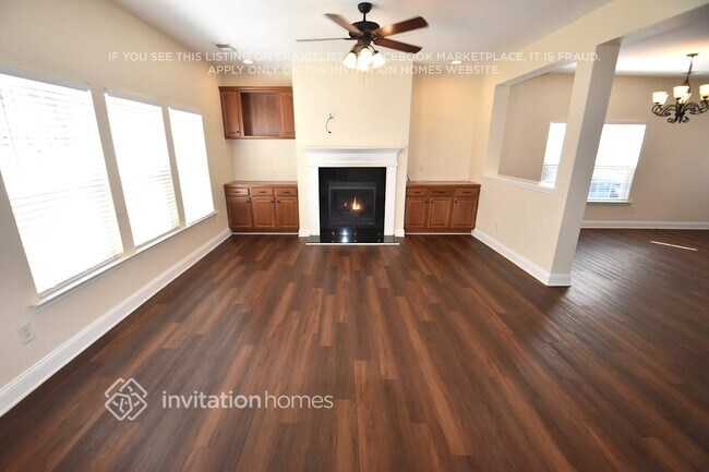 Foto del edificio - 112 Waterlynn Club Dr