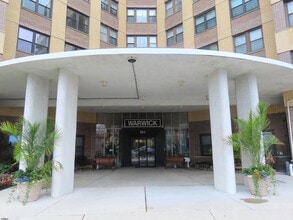 Building Photo - 101 S Raleigh Ave