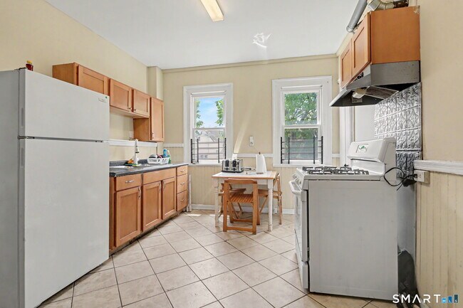 Foto del edificio - 137 Sherwood Ave