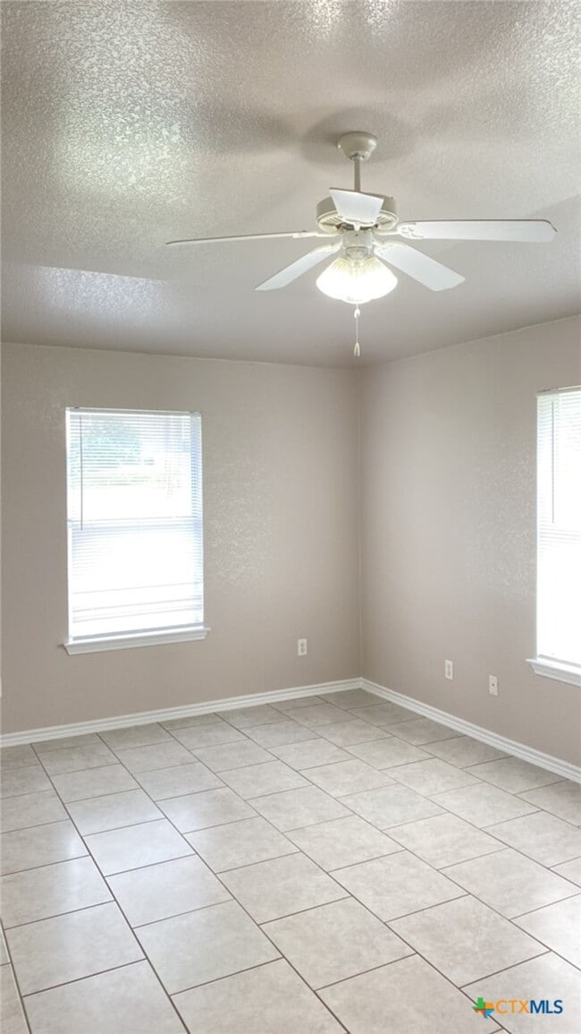 Building Photo - 3605 Westwood Dr