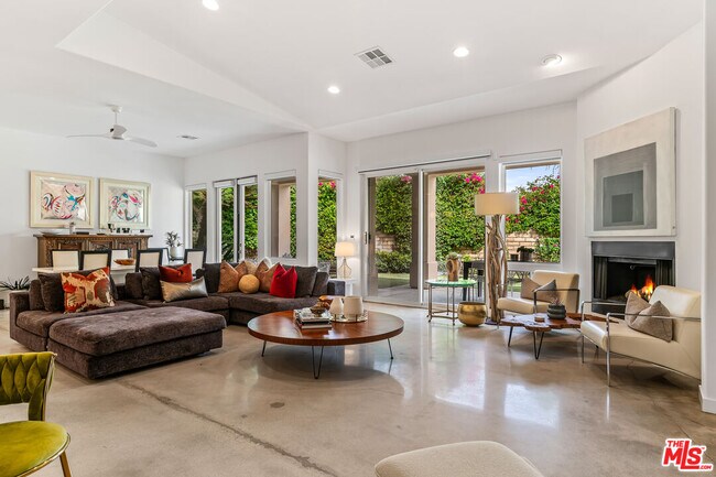 Foto del edificio - 2788 Princess Ln