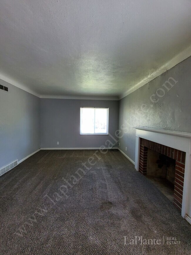 Foto del edificio - 2911 Powhattan Pwky