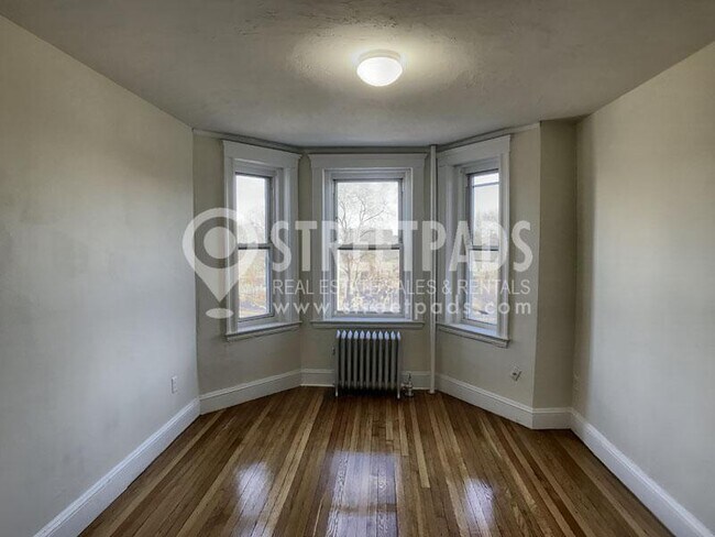 Foto del edificio - 1 bedroom in Boston MA 02215